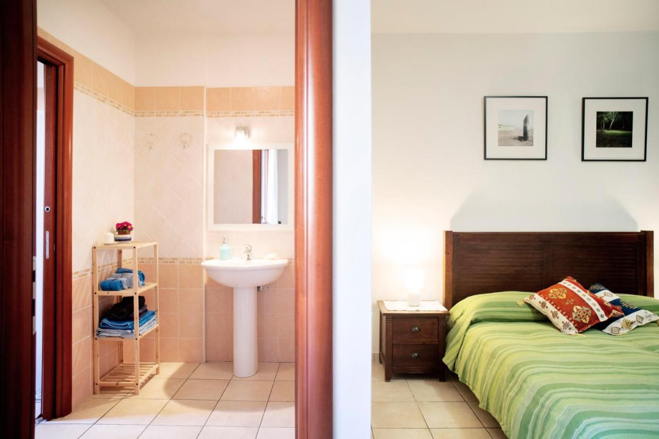 Bolina Rooms Quartu SantʼElena Екстериор снимка